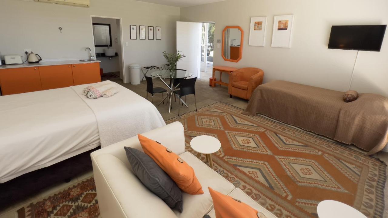 Orangerie Guest House Йоганнесбурґ Екстер'єр фото