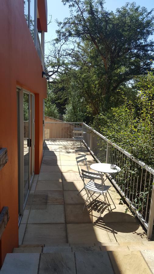 Orangerie Guest House Йоганнесбурґ Екстер'єр фото