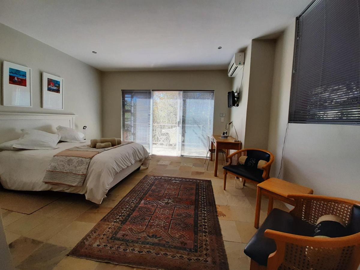 Orangerie Guest House Йоганнесбурґ Екстер'єр фото